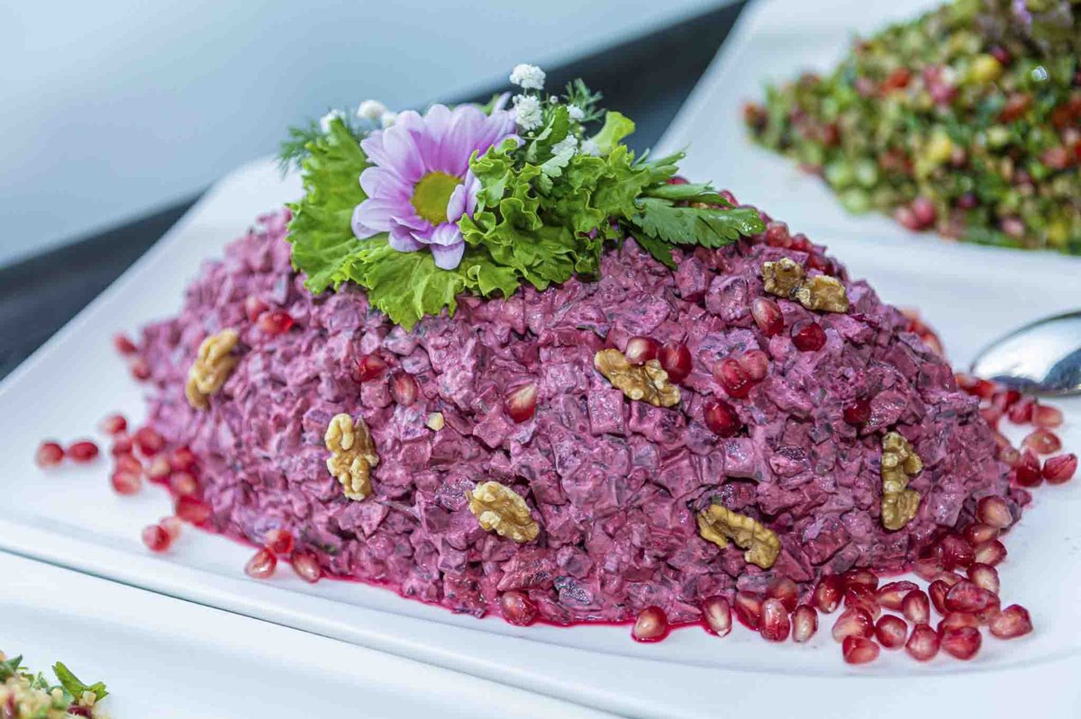 Armenische Spezialitaet Villa Restaurant