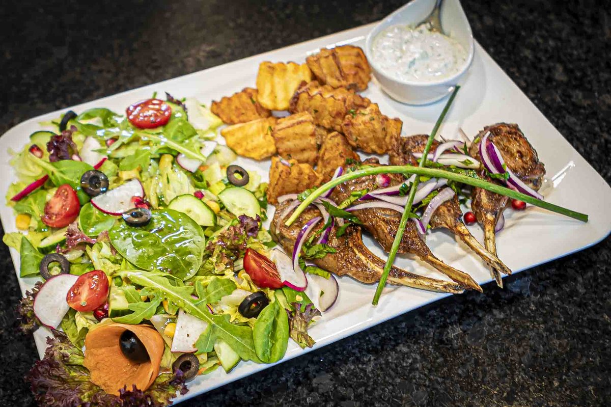 Lammspiess nach armenischer Art vom Holzkohlegrill